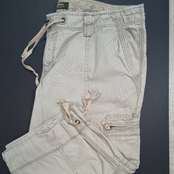 Eddie Bauer Ladies Beige Size 18 Petite Capri Length Straight Leg Pants - Picture 4 of 13